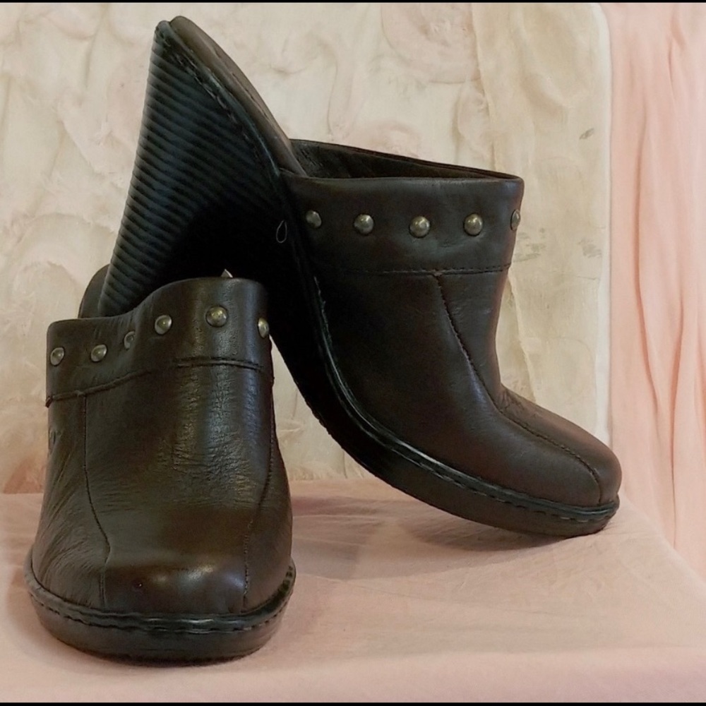 Born Brown Leather Mules